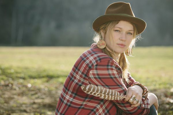 Crystal Bowersox grateful to be 'Alive' and well